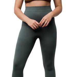 BLANQI Everyday Maternity Belly Support leggings